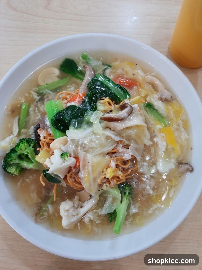 Vegetable Soup with Noodles