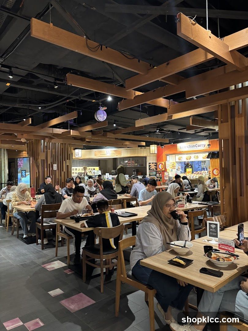 Food Court Dining