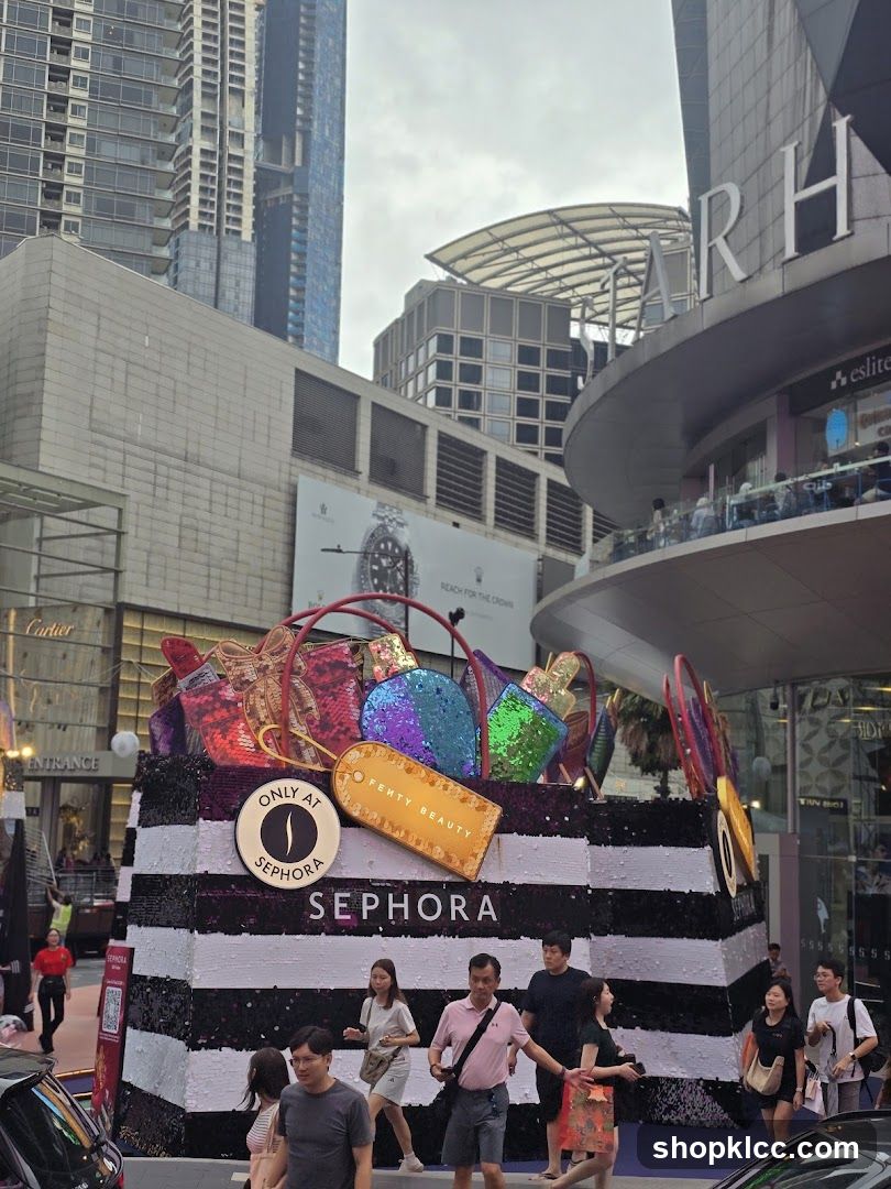 Sephora Storefront Display