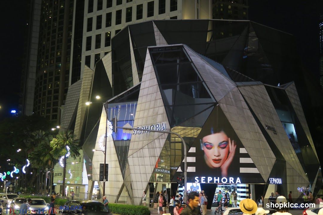 Sephora Storefront