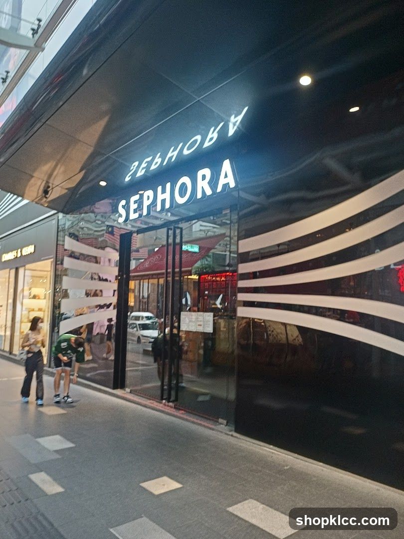 Sephora Storefront