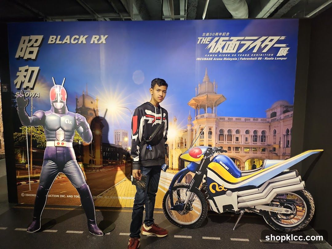 Kamen Rider Exhibition Display
