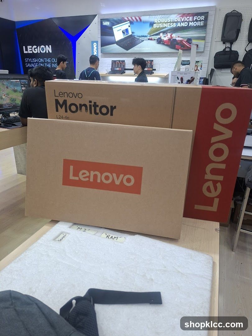 Lenovo Products Display