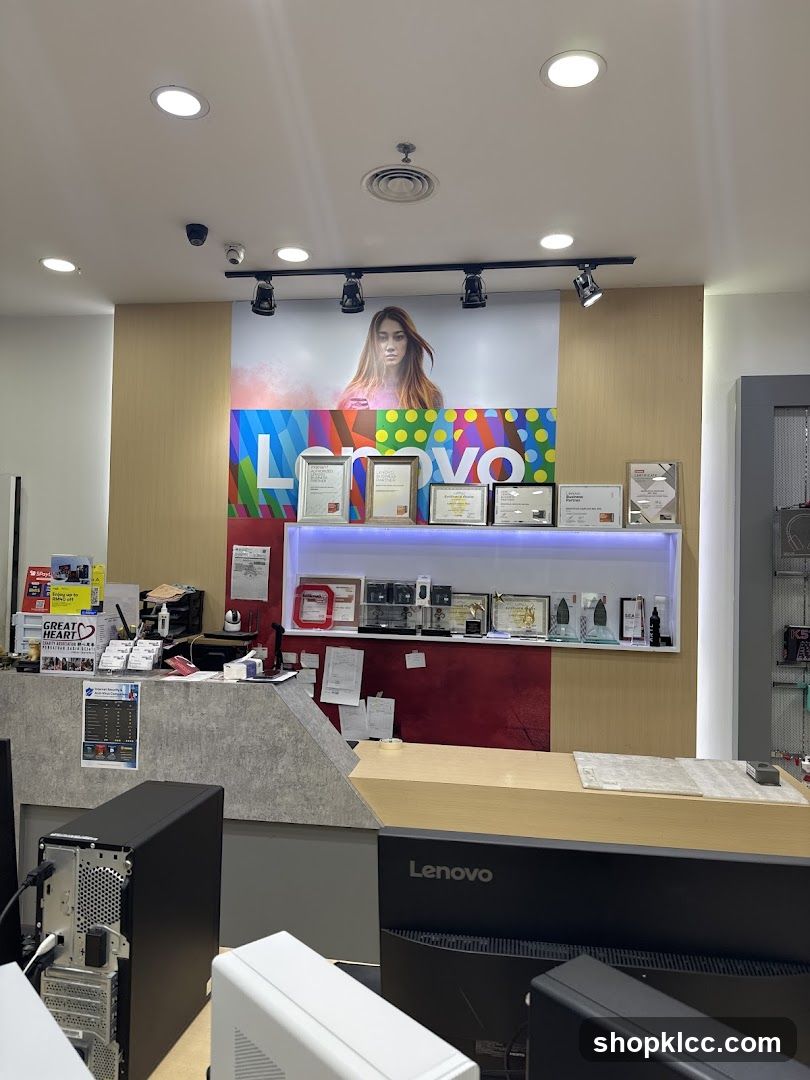 Lenovo Store Interior