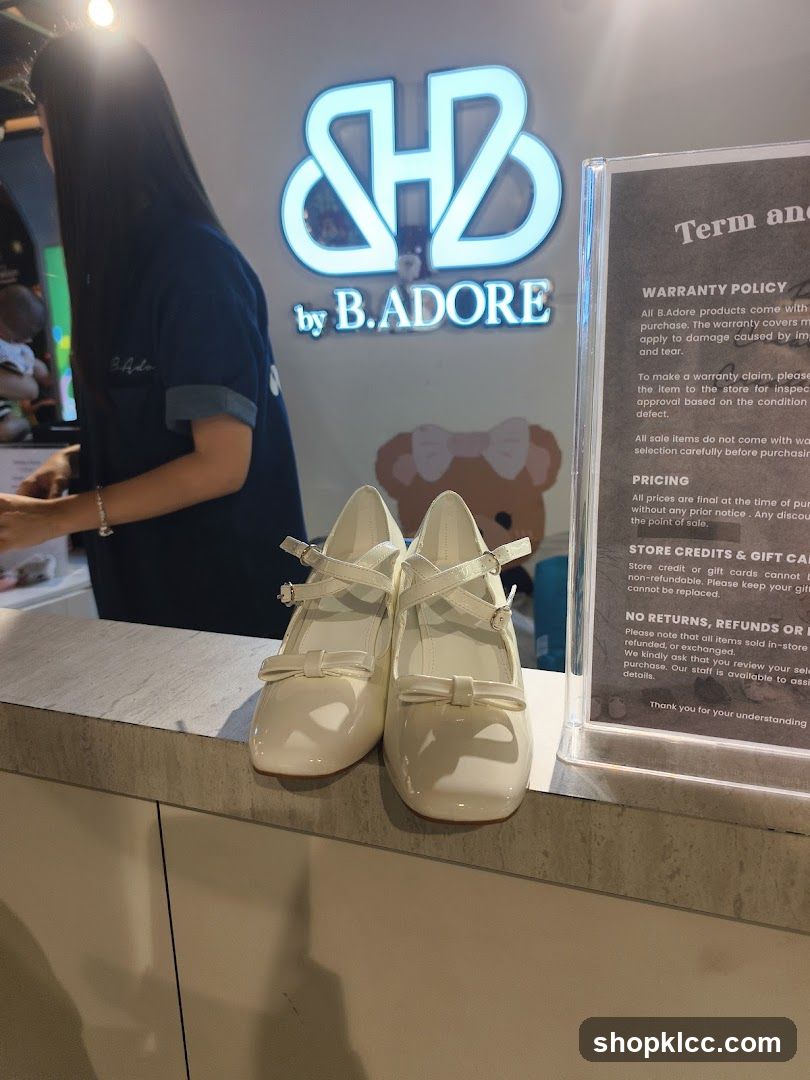 B.Adore