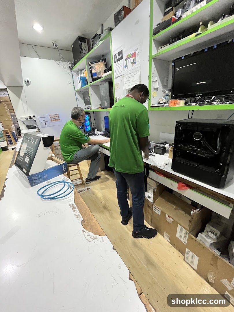 Computer Repair Shop