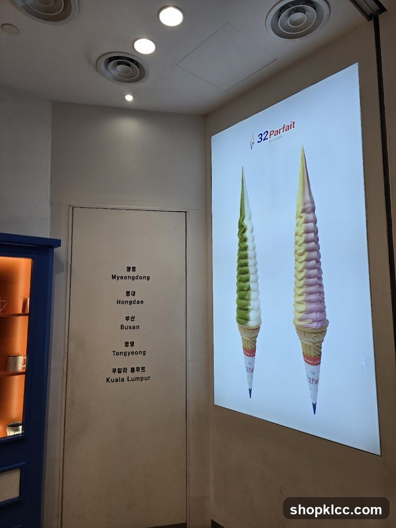 32 Parfait Advertisement