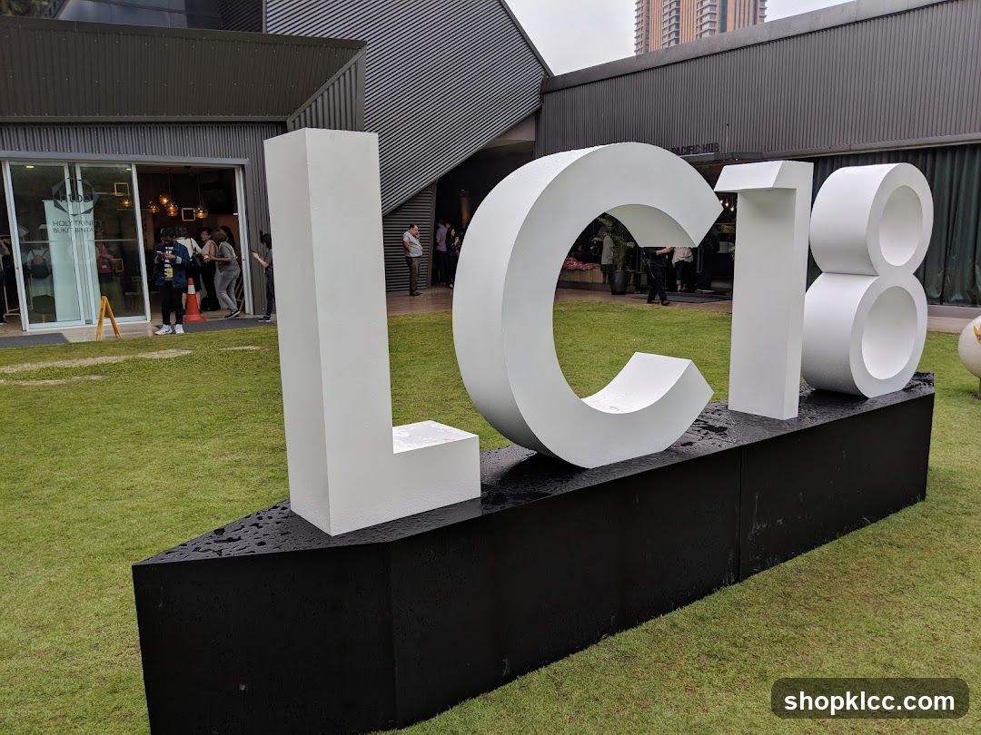 Large white letters LC18 on display