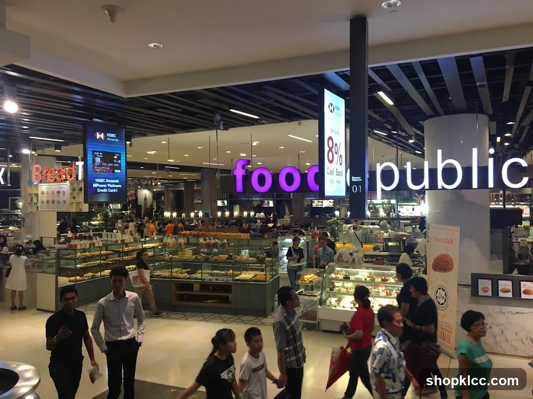 Food Court