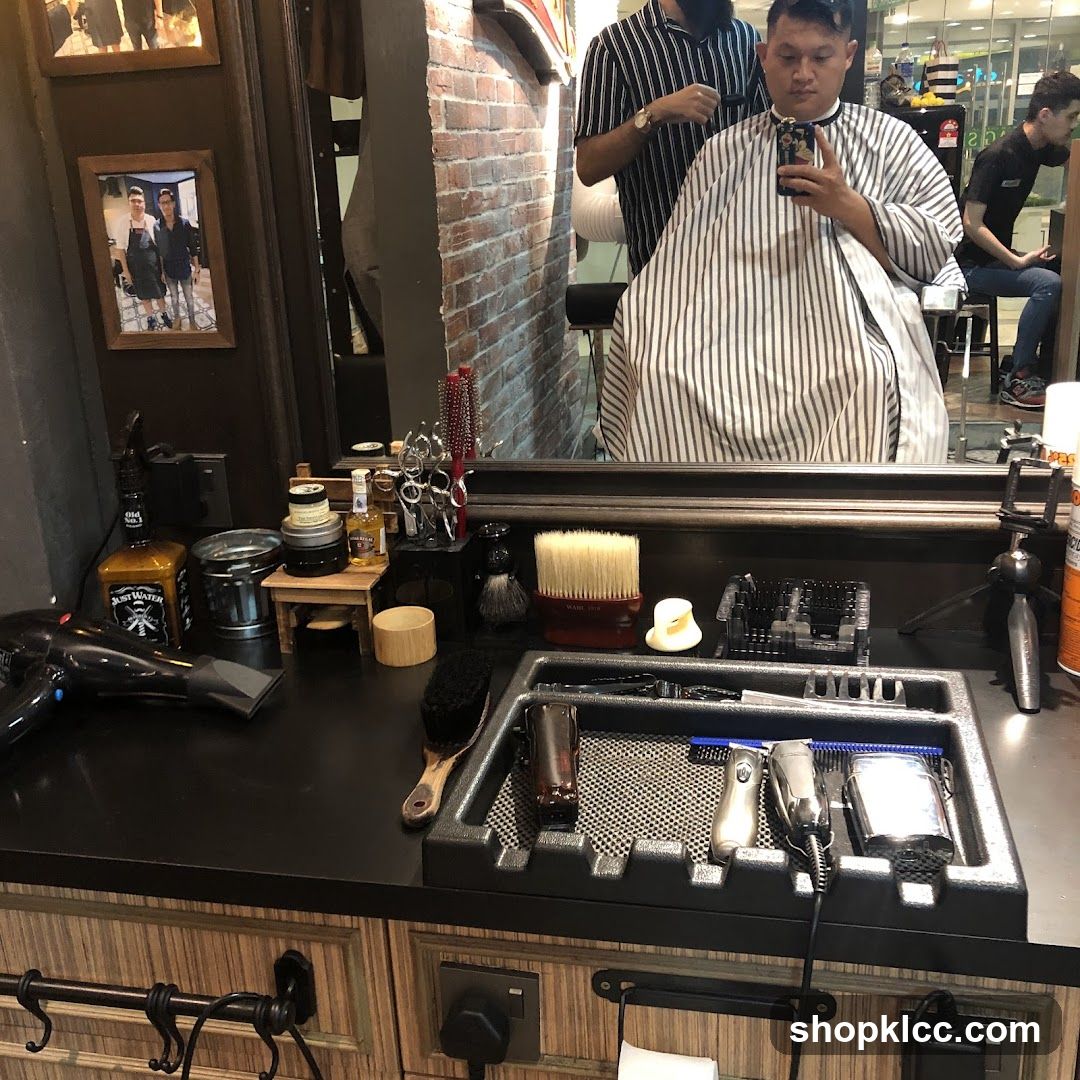 Barber Station
