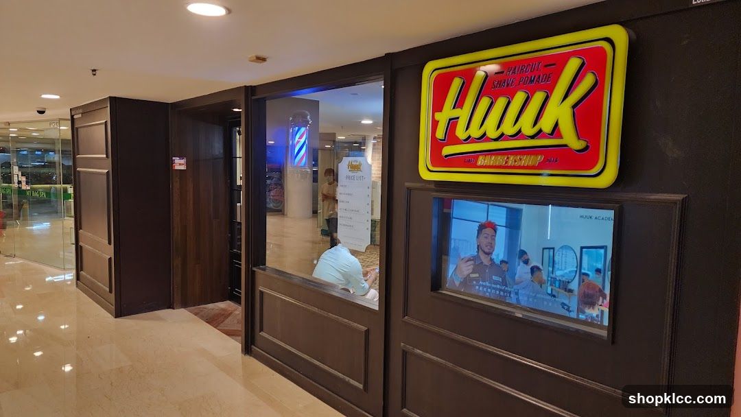 Huuk Barbershop