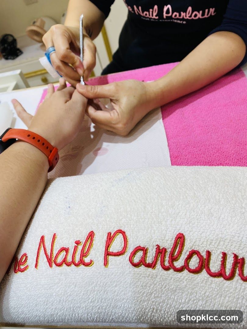 Nail Salon Service
