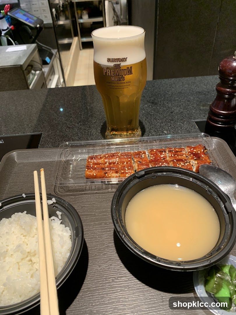 Unagi meal with beer