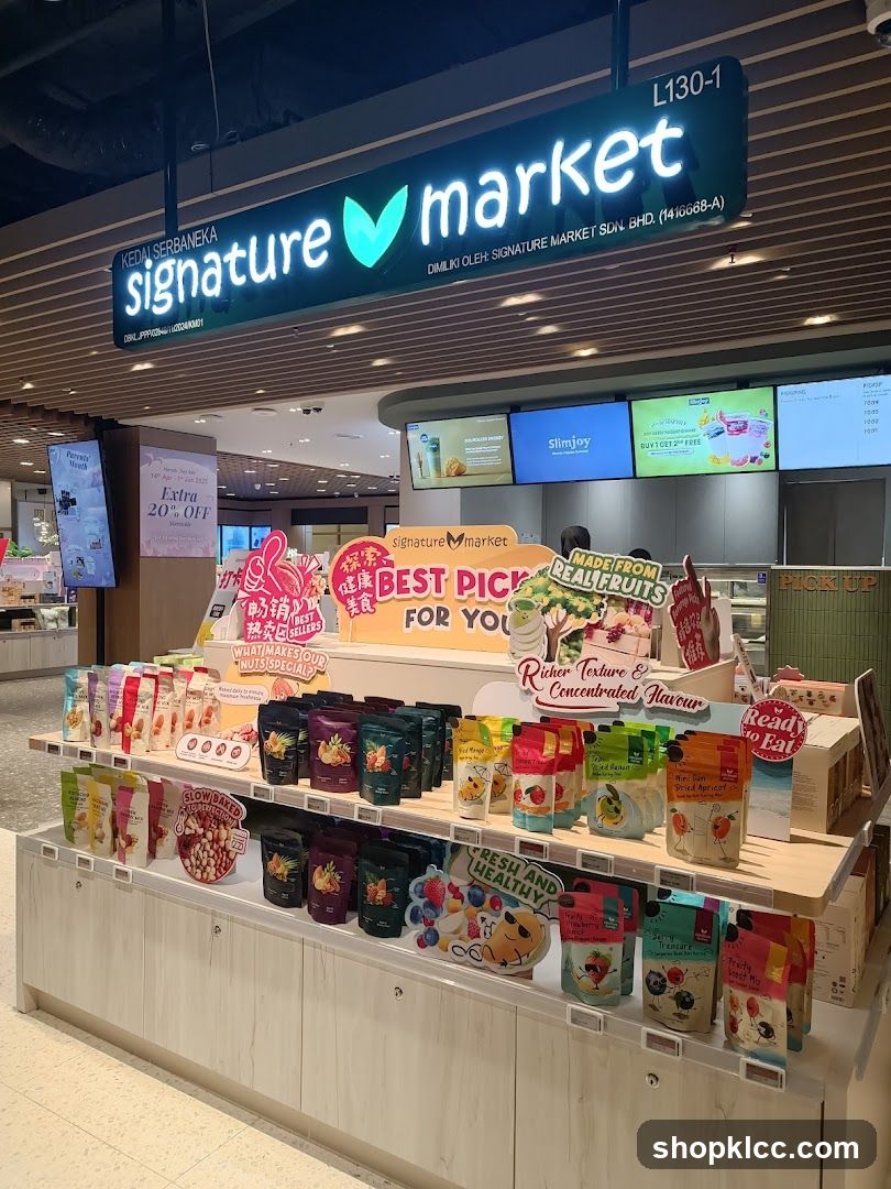 Signature Market Display