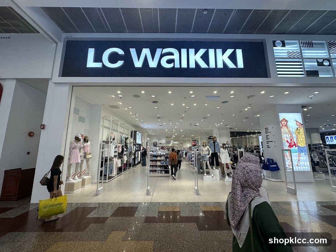 LC Waikiki Storefront