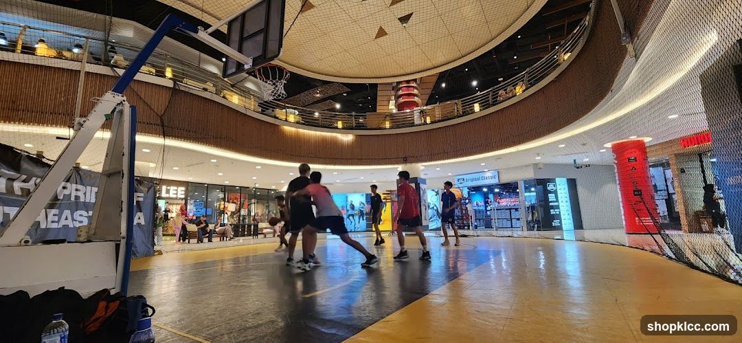 Basketball court in a mall