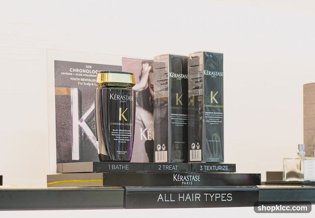 Kérastase Product Display