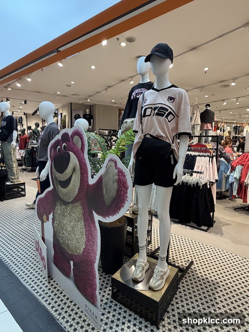 Mannequins and Lotso Bear Display