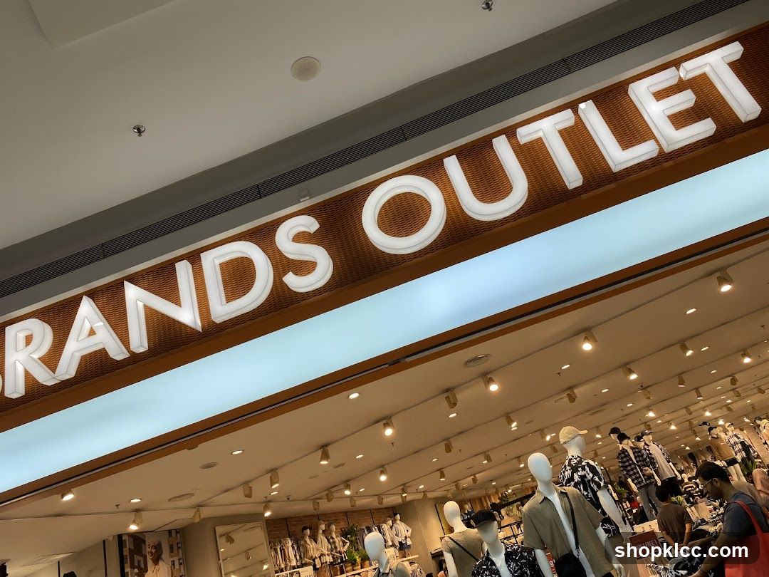 Brands Outlet Store Interior