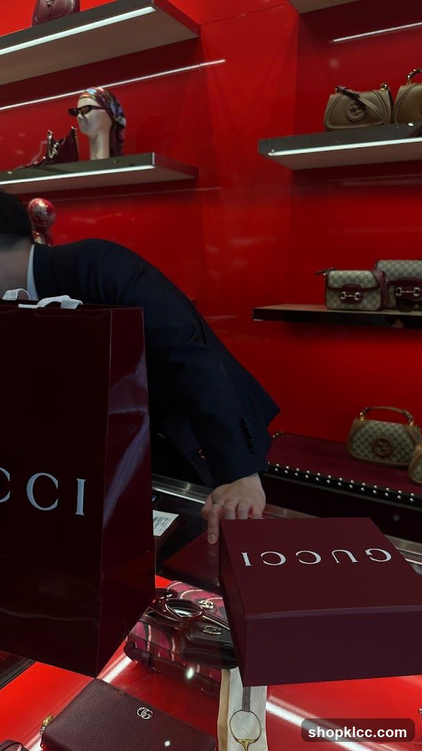 Gucci Store Display