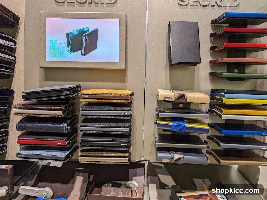 Secrid Wallets Display