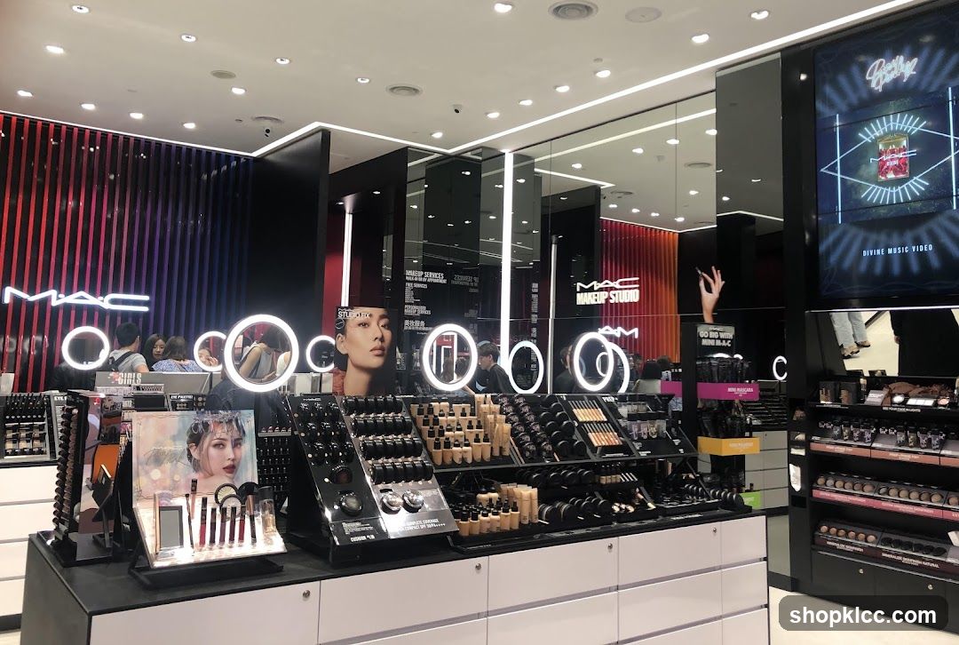 MAC Makeup Studio