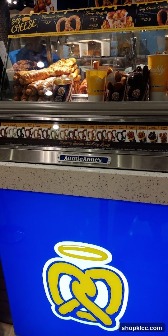 Auntie Anne's Pretzel Display