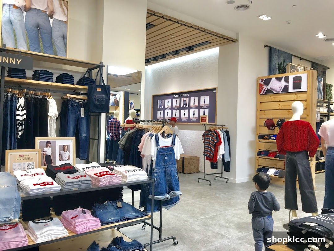 Levi's Store Interior