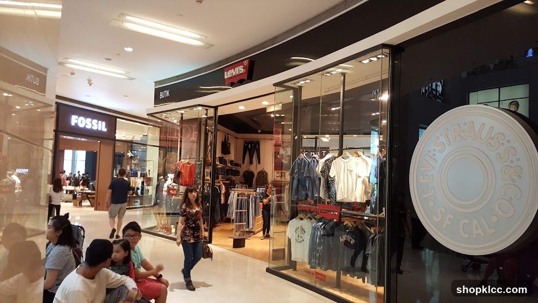 Levi's