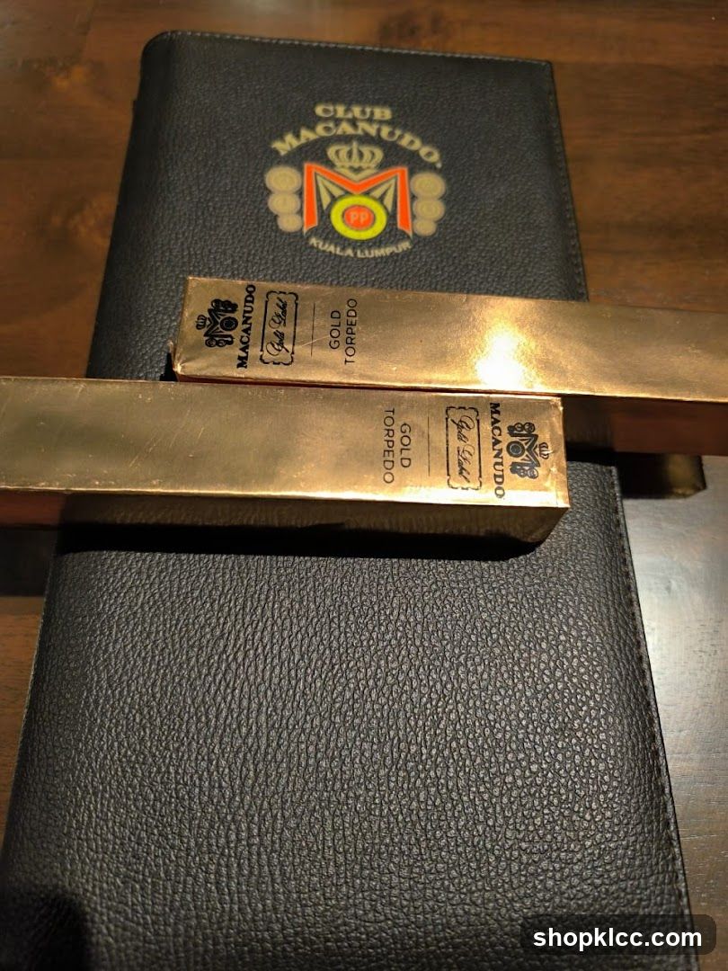 Club Macanudo Menu and Cigars