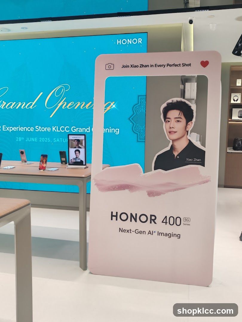 Honor Grand Opening Display