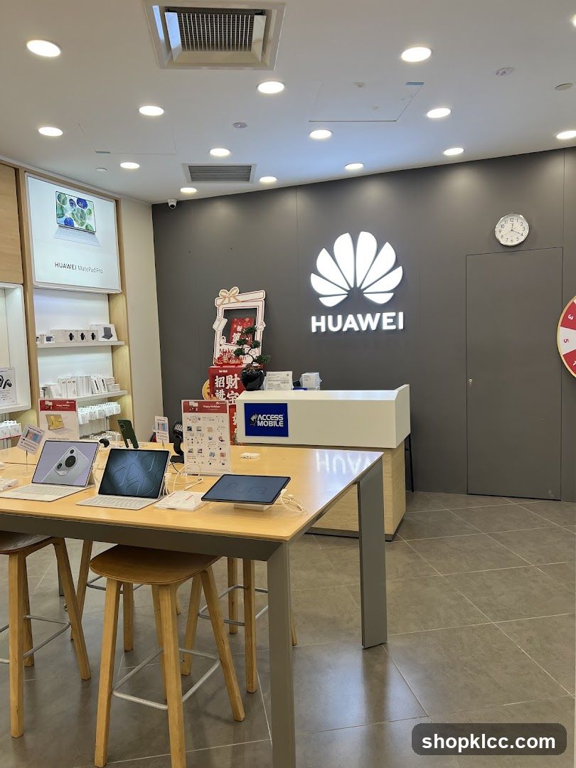Huawei Store Interior