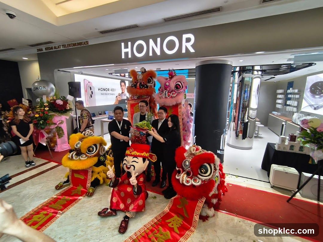 Lion Dance Performance at Honor Store Opening