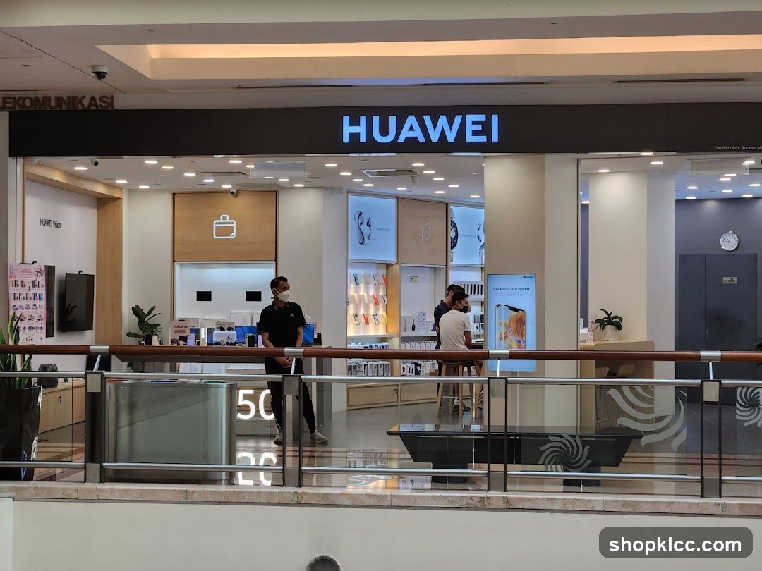 HONOR Experience Store - Suria KLCC