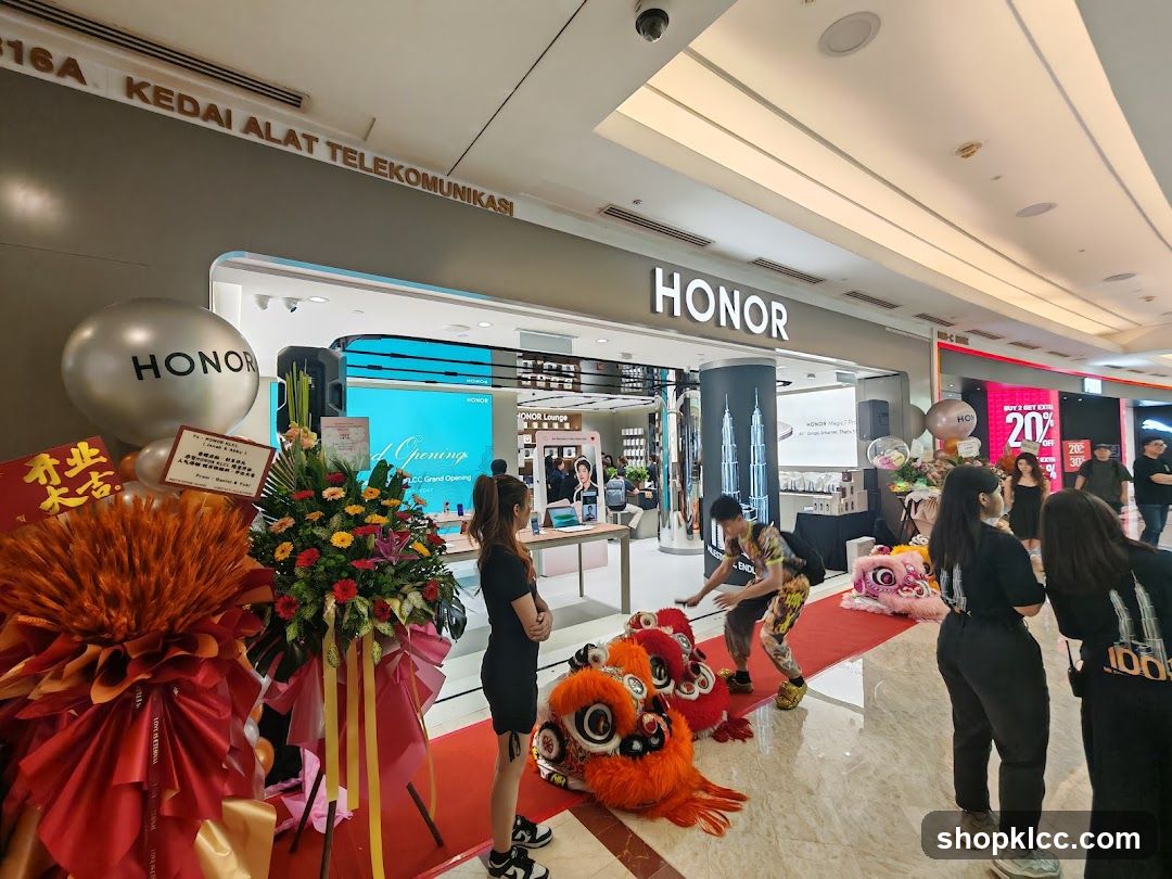 HONOR Experience Store - Suria KLCC