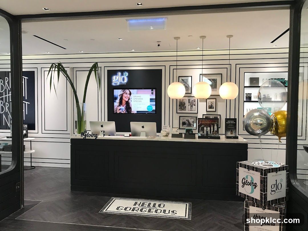 Glo Skin Centers Reception Area
