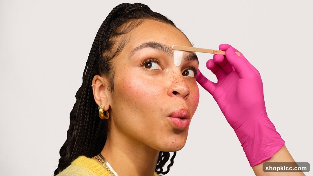 Eyebrow Waxing