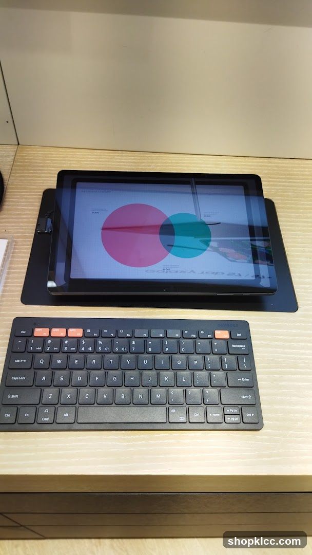 Tablet and Keyboard