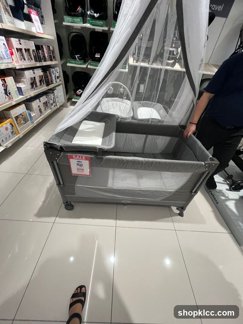 Baby Playpen Display