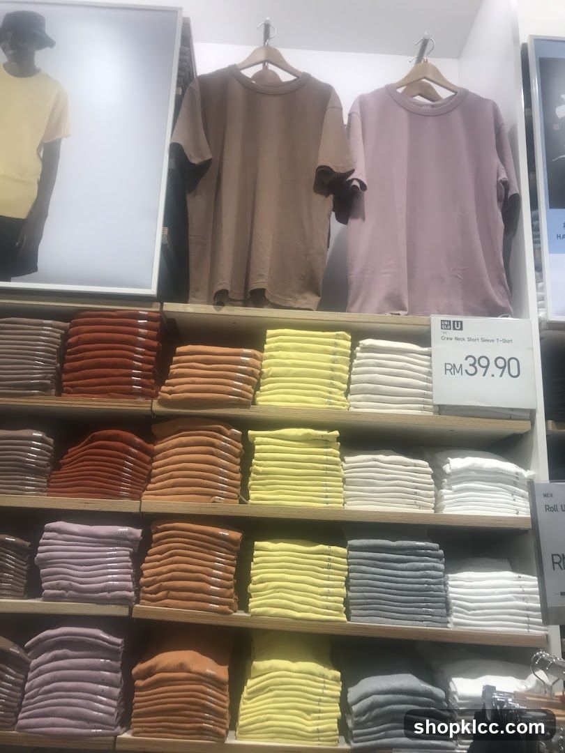 Folded T-Shirts and Display