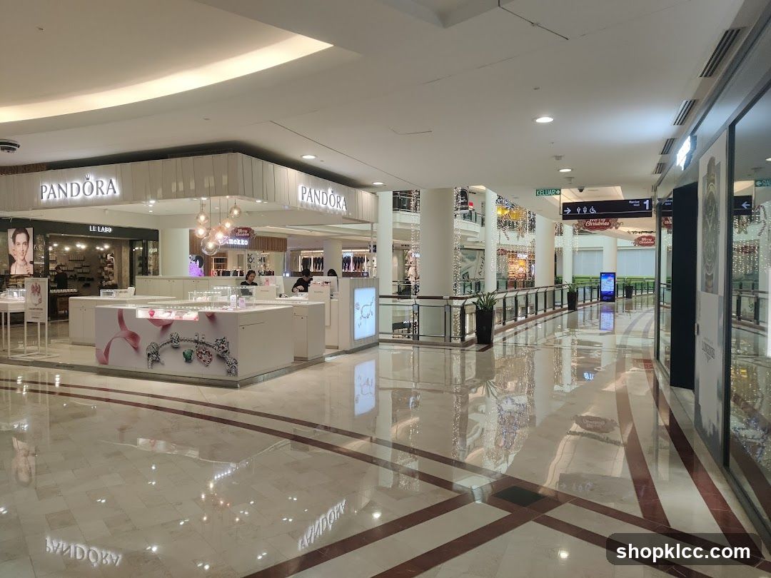 Pandora Store in a Mall