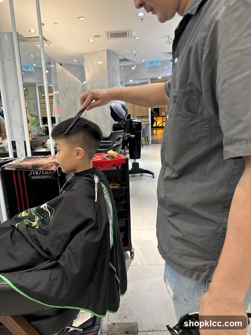 Haircut Session in Salon