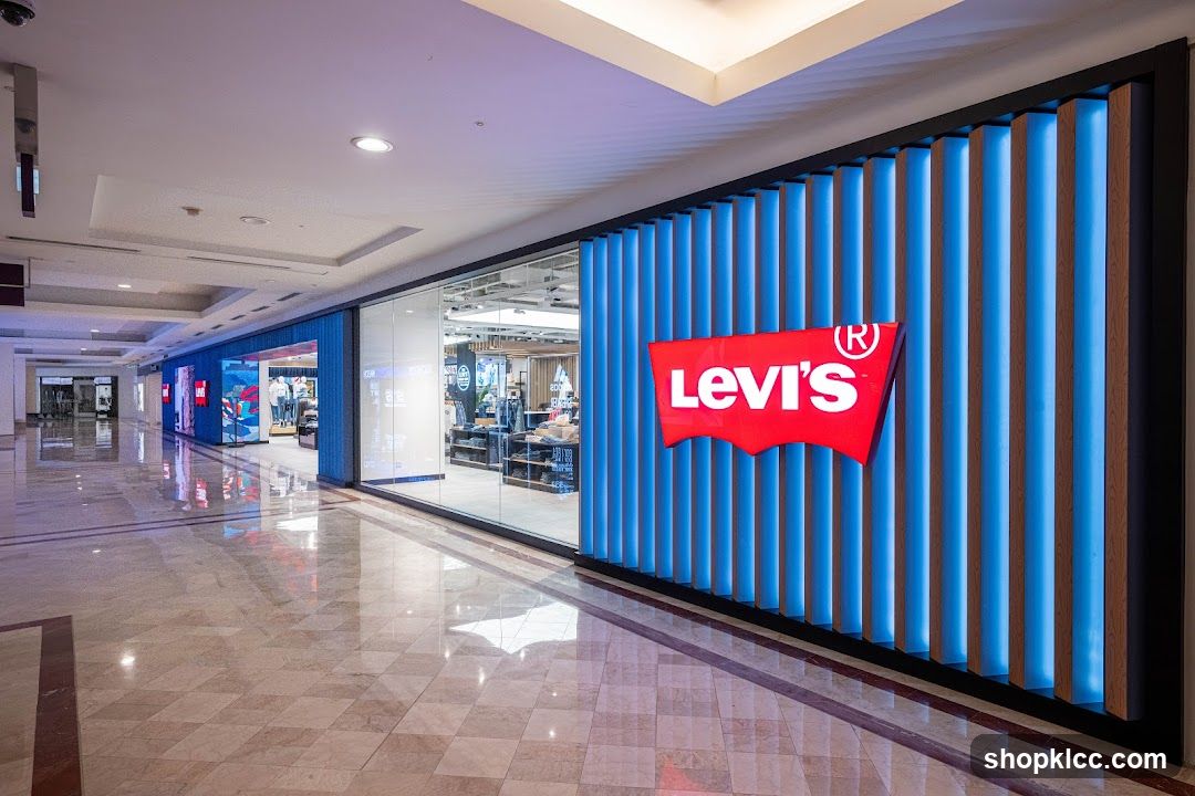 Levi's
