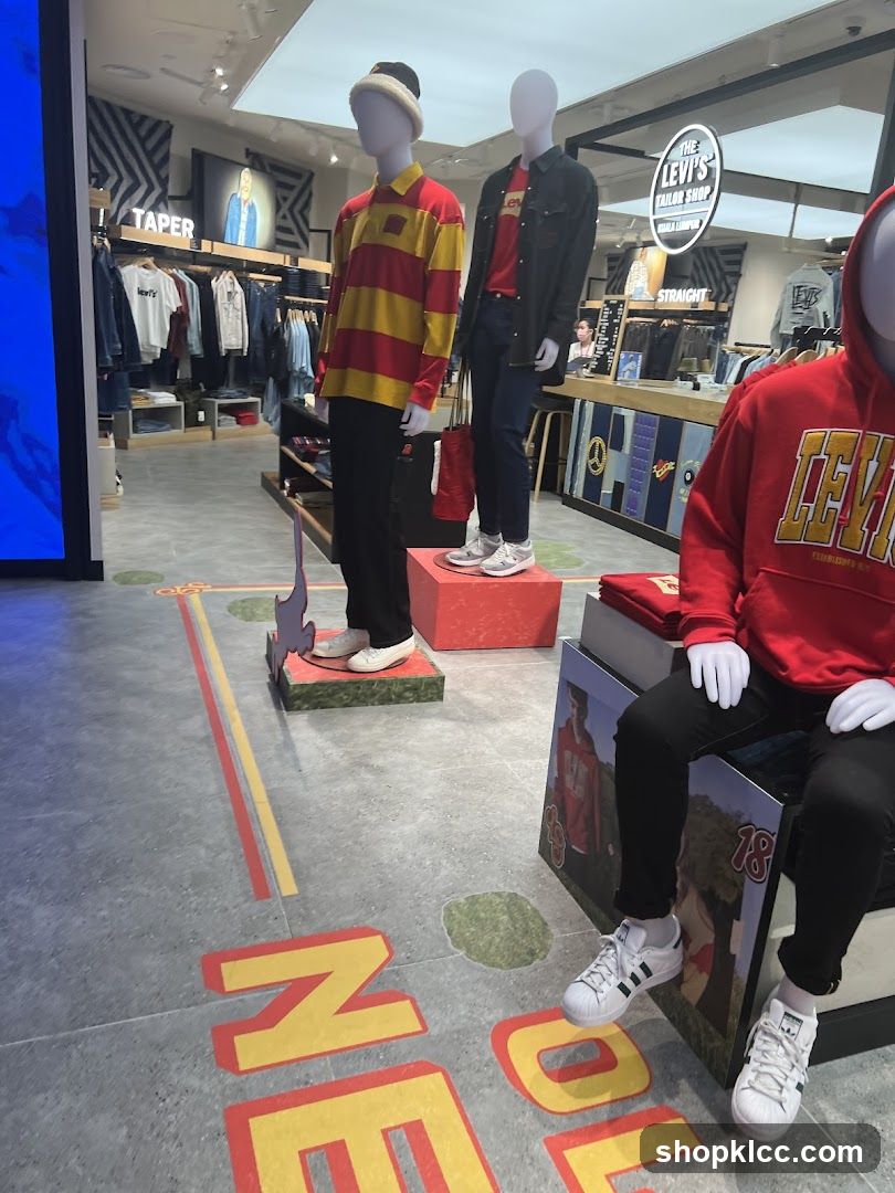 Levi's Tailor Shop Display