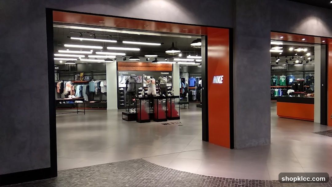 Nike - Mid Valley
