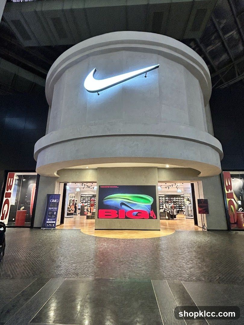 Nike - Mid Valley