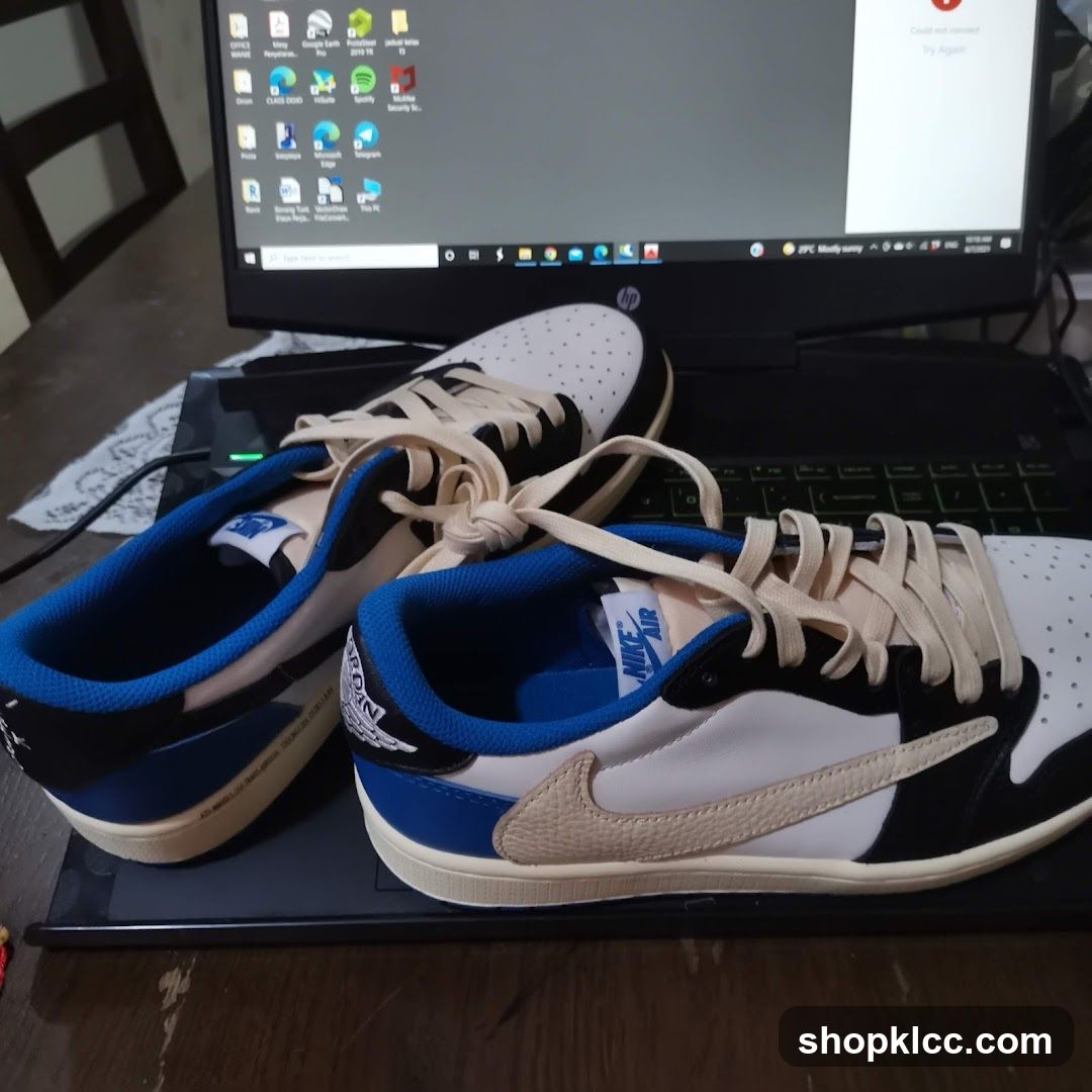 Nike Air Jordan 1 Low Travis Scott
