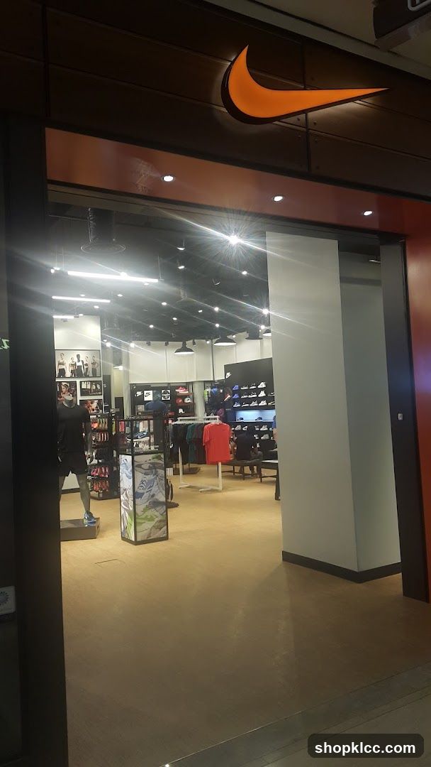 Nike - Mid Valley