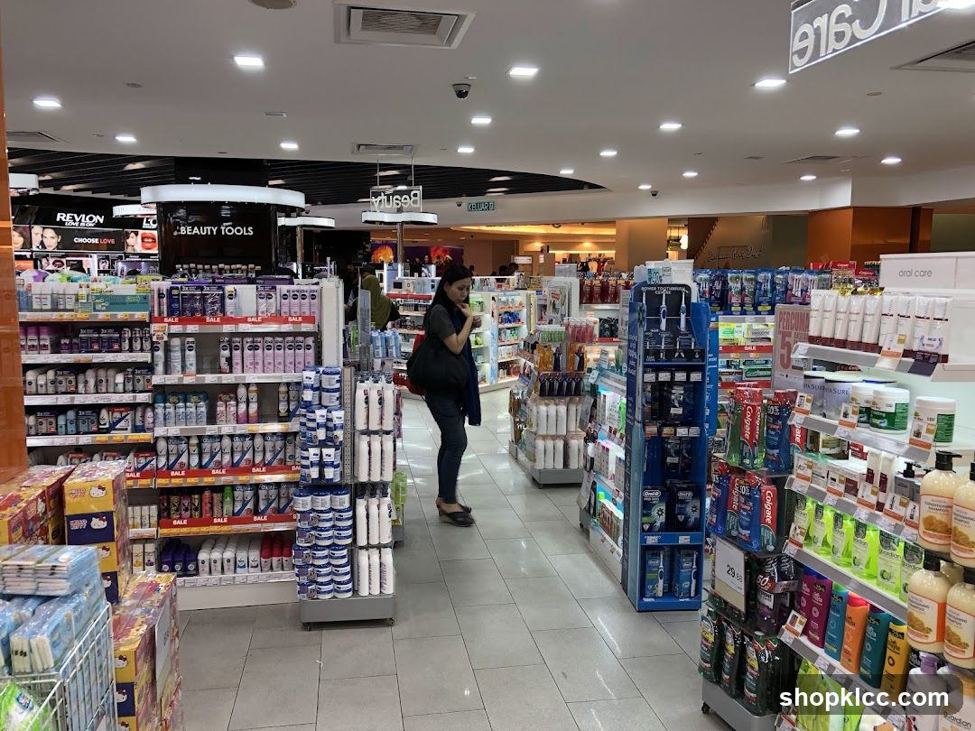 Cosmetics and Oral Care Aisle