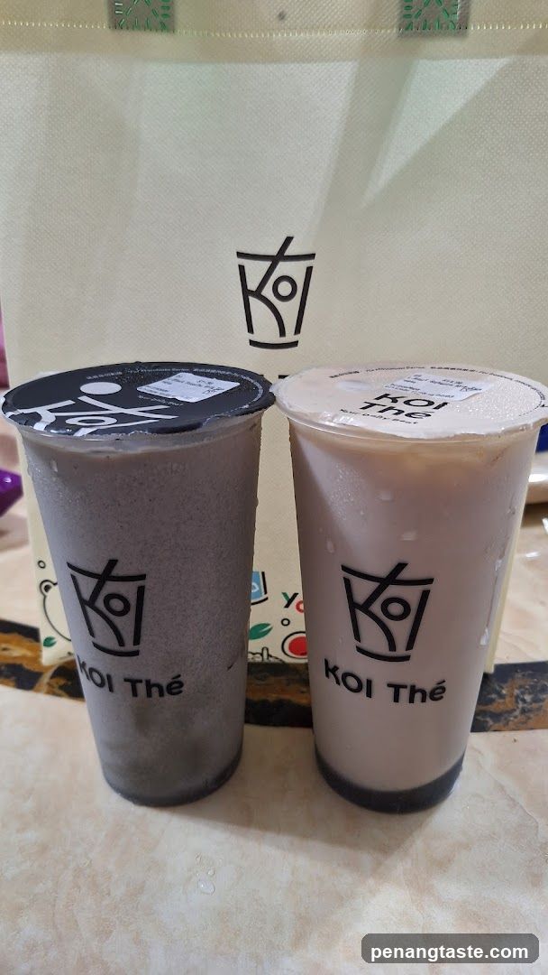 Two drinks from Koi Thé